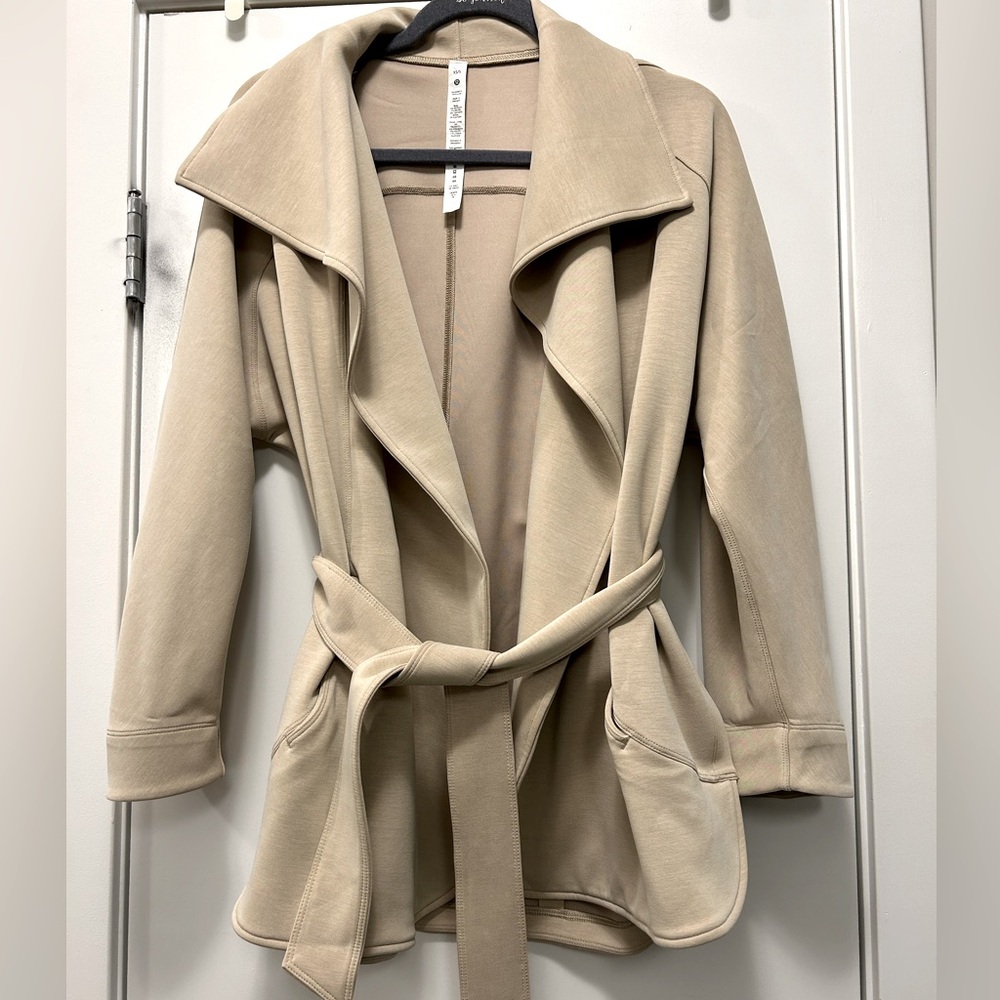 Lululemon Softstreme Belted Wrap Trench Beige Long Sleeve Size XS/Small